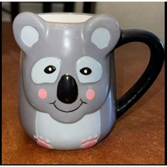 Fox-Shaped Ceramic Mug With Green Scarf - Picture 12 of 16